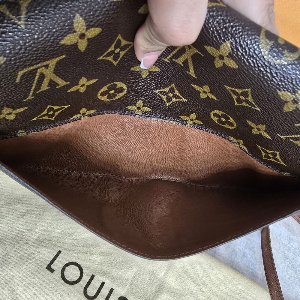 LOUIS VUITTON Monogram Bordeaux 24 Brown Shoulder Vintage Bag for Women's - Picture 13 of 17